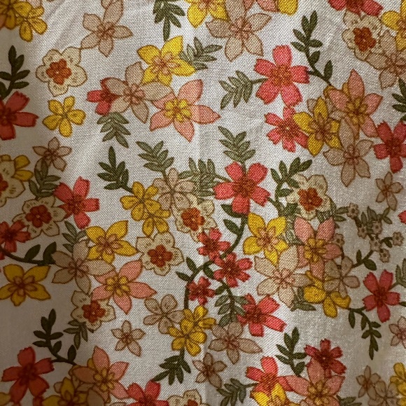 Zig Zag Stripe Top - Size 3XL - Like New - Picture 4 of 5